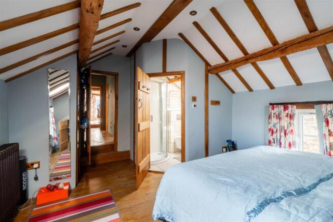 Bedroom2.jpg