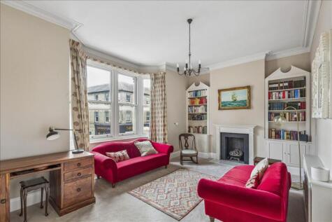 Fulham Palace Road, Hammersmith, London, W6
