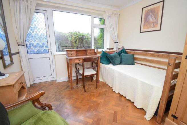 Study/Bedroom 4