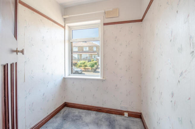4 bed Semi-Detached for sale Image 8