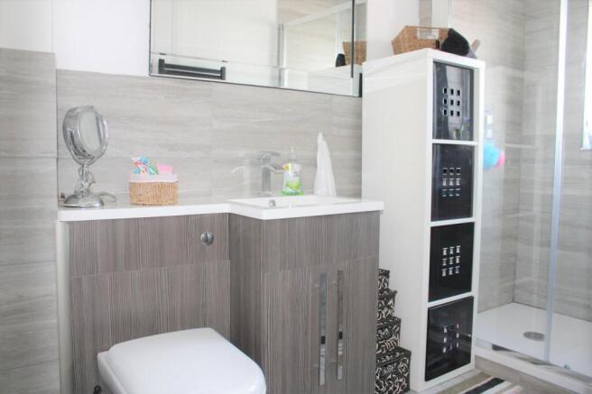 Family Shower Room