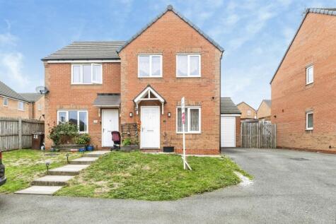 Woodland Walk, Upton, Pontefract