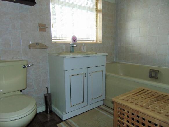 Photo 8