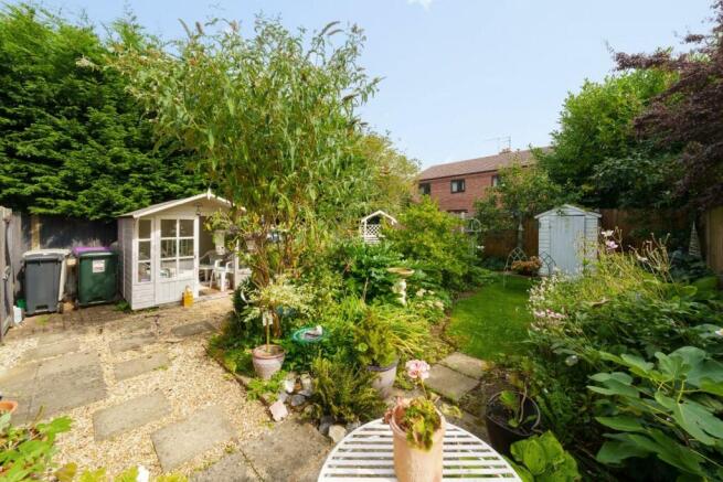 REAR GARDEN.jpg