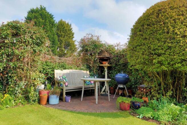 garden_patio.JPG