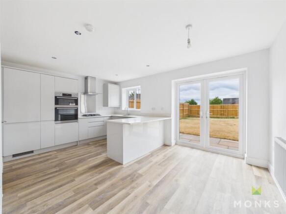 Kitchen/ Dining Room