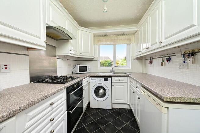 6 Parkhill Rd (5)