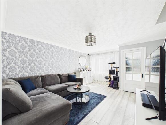 lounge 3.jpg
