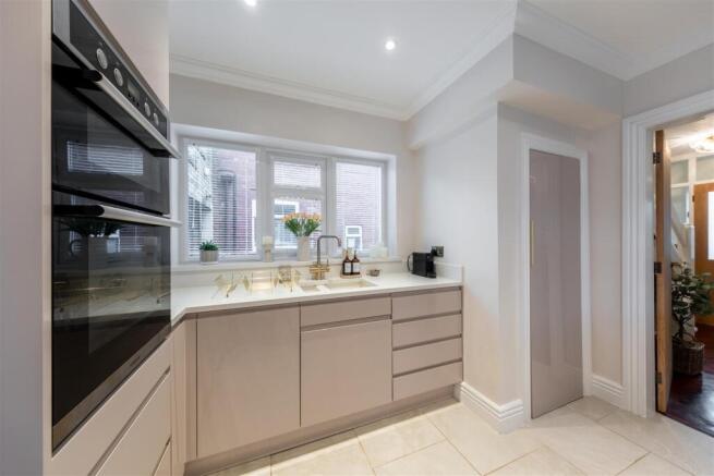 10 Alexandra Road-057.JPG