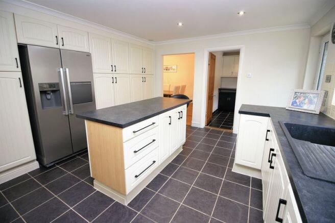 Kitchen/Breakf...