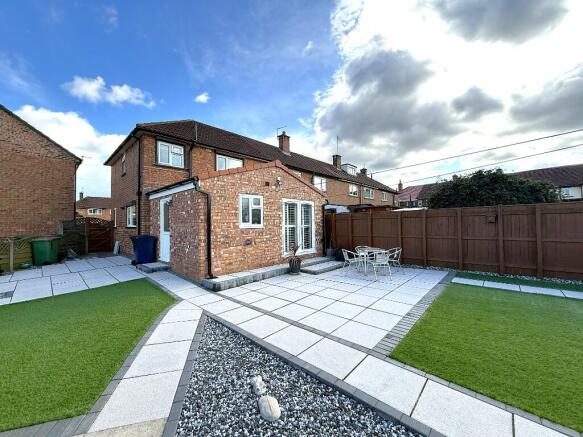 2 bed Semi-Detached for sale Image 4