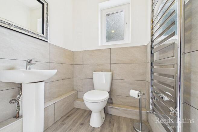 3 bed Semi-Detached for sale Image 10