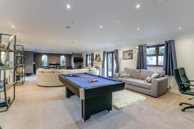 Family/Cinema/Games Room