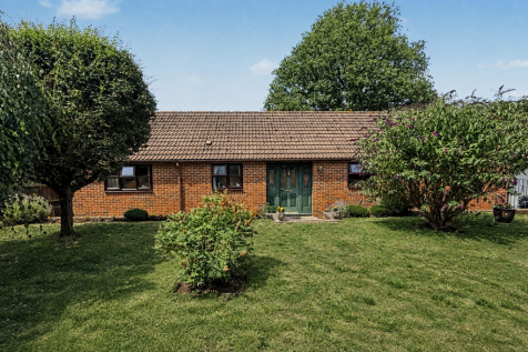 little oaks, Bell Lane, Bromsberrow Heath, Ledbury, Herefordshire