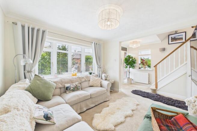 4 bed Semi-Detached for sale Image 6