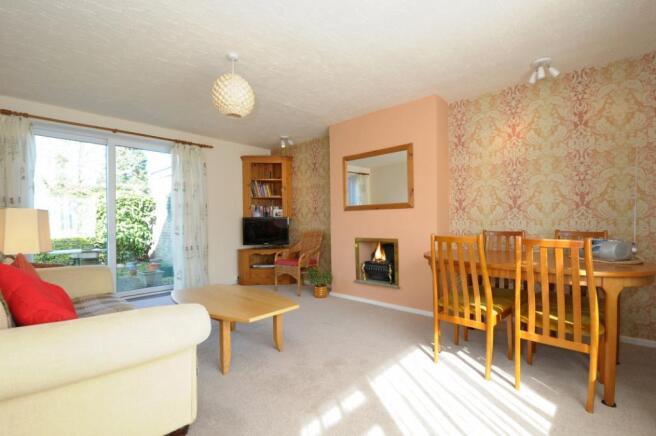 Sitting/Dining Room