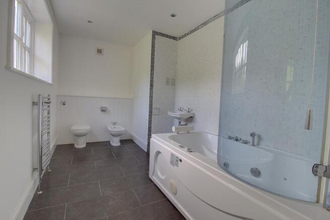 Master Ensuite