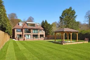 Apartment 6, Manor House, Ledborough Lane, Beaconsfield HP9 2DG