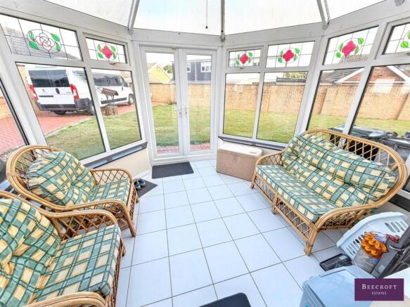 2 bed Semi-Detached Bungalow for sale Image 5
