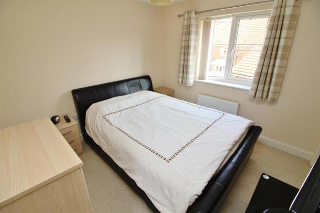24 Bed 1.JPG