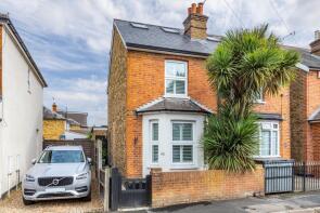 34, Chertsey Road, Byfleet, West Byfleet KT14 7AG