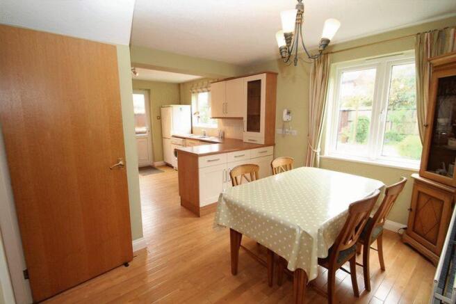 Kitchen/Breakf...