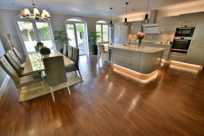 Kitchen/dining area
