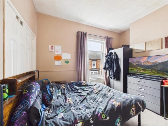 2 bed Terraced for sale Image 7