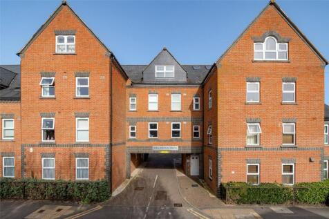 Heath Hill Road South, Crowthorne, Berkshire, RG45