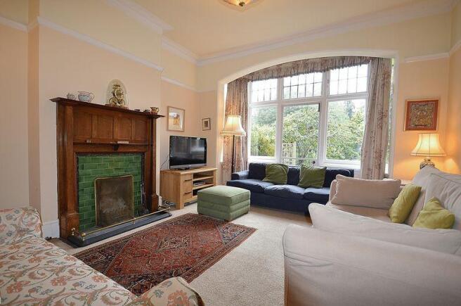 SITTING ROOM