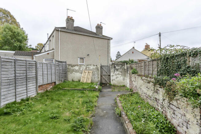 Downend Road, Downend, Bristol, Gloucestershire photo 4