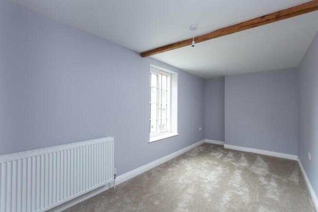 3 bed Semi-Detached to rent Image 6