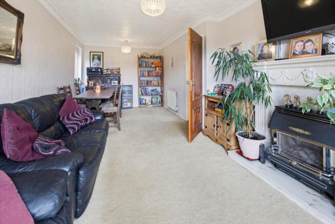 2 bed Retirement Property for sale Image 7