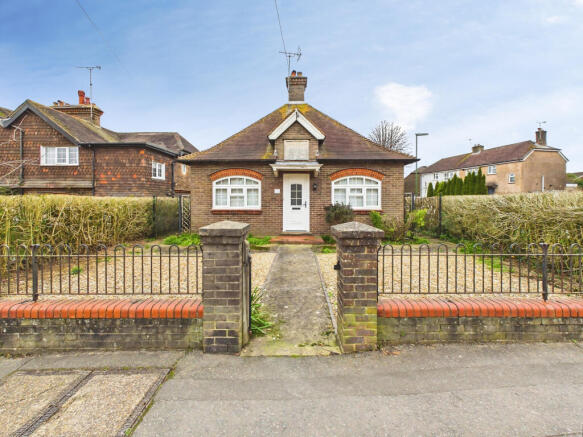 14b3dcea-CAM04018G0-PR0442-STILL017