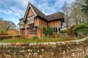 12, Norwich Road, Stoke Holy Cross NR14 8AB