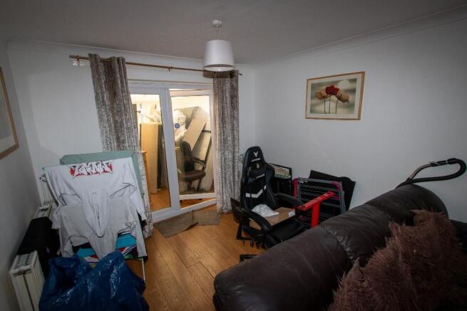 Goodwood Grove, Wrexham, LL13 photo 4