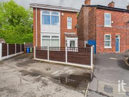 1, Hesketh Place, Fenton Avenue, Great Moor, Stockport SK7 4BA