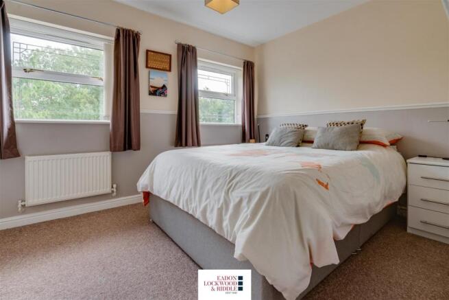 Bedroom 1-1.jpg