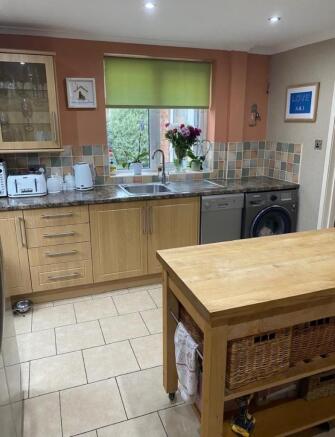kitchen picture....jpg