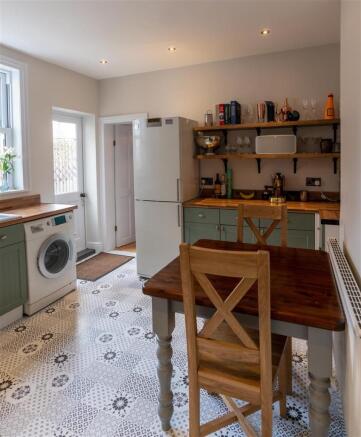 Kitchen.jpg