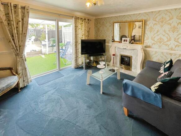 Summerfields, Chineham, RG24 photo 4