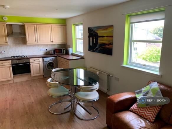 Kitchen / Dining