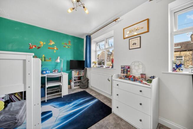 3 bed Terraced for sale Image 8