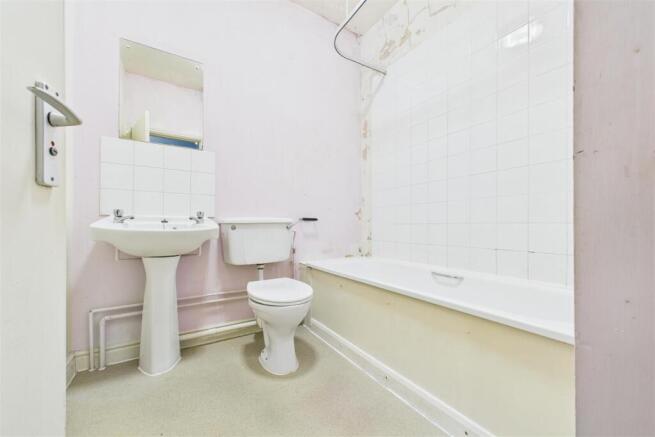 Flat 1 Pine Grange, 27 Berrow Road, Burnham On Sea