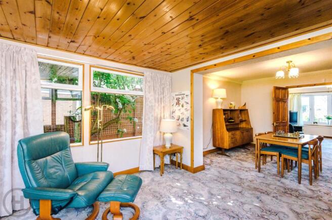 Sun Room (2).jpg