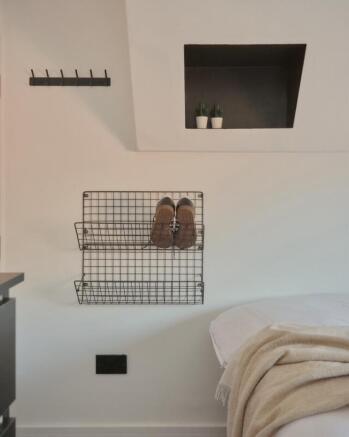 1 bed House Share to rent Image 5