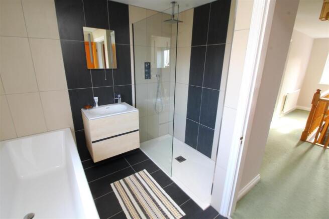 34 Bath.JPG