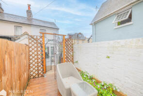 18, Millhams Street, Christchurch BH23 1DN