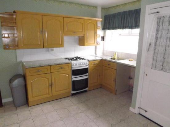 Kitchen (2)