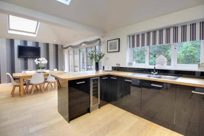 Room 3